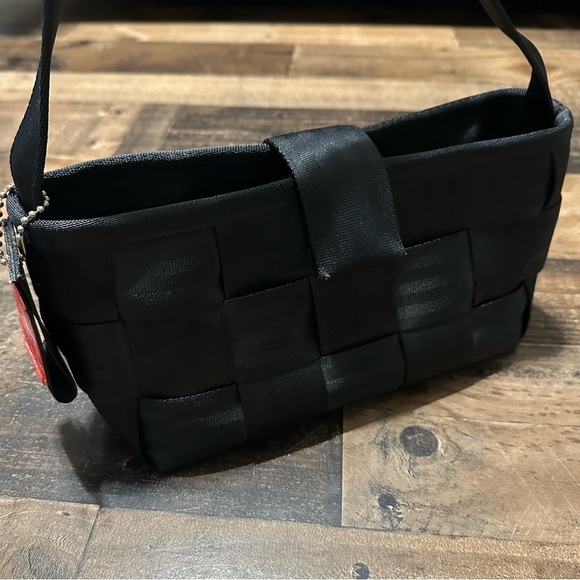 Original Seatbelt Bag - Picture 5 of 9